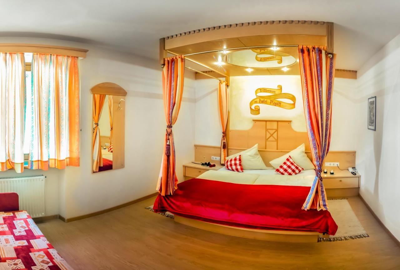 Berghotel Plagoett سان فالنتينو أللا موتا المظهر الخارجي الصورة