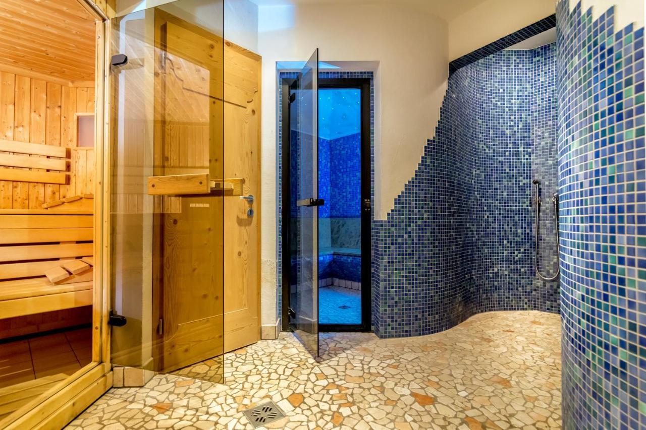 Berghotel Plagoett سان فالنتينو أللا موتا المظهر الخارجي الصورة